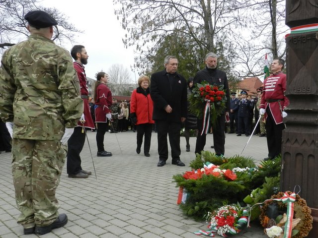 A haza minden előtt 36